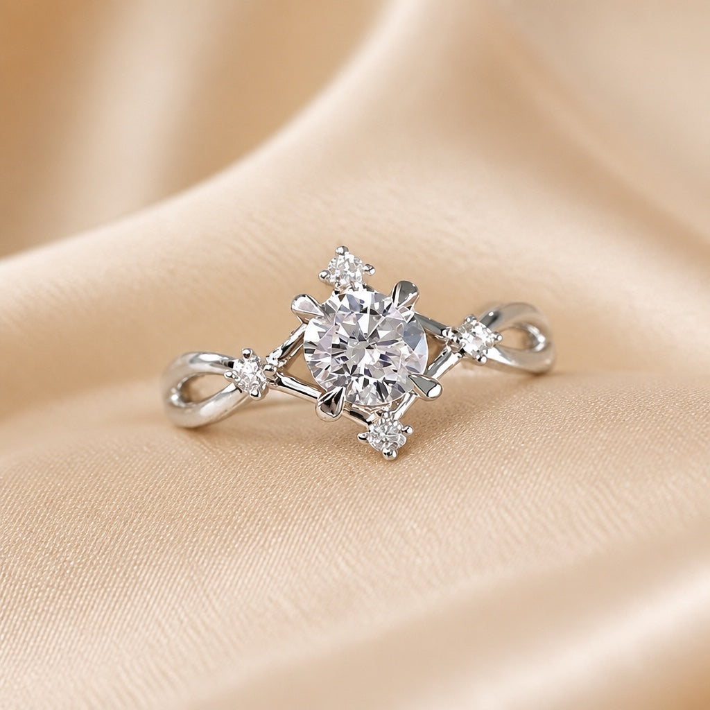 Prsten sa cirkonom u belom zlatu